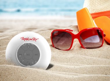 linha-de-produtos-rock-in-rio_rock-in-rio-acqua-caixa-de-som-bluetooth-branco-05